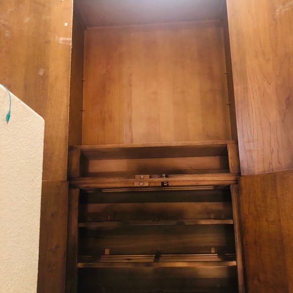 Wooden Dresser - Picture 3 of 3